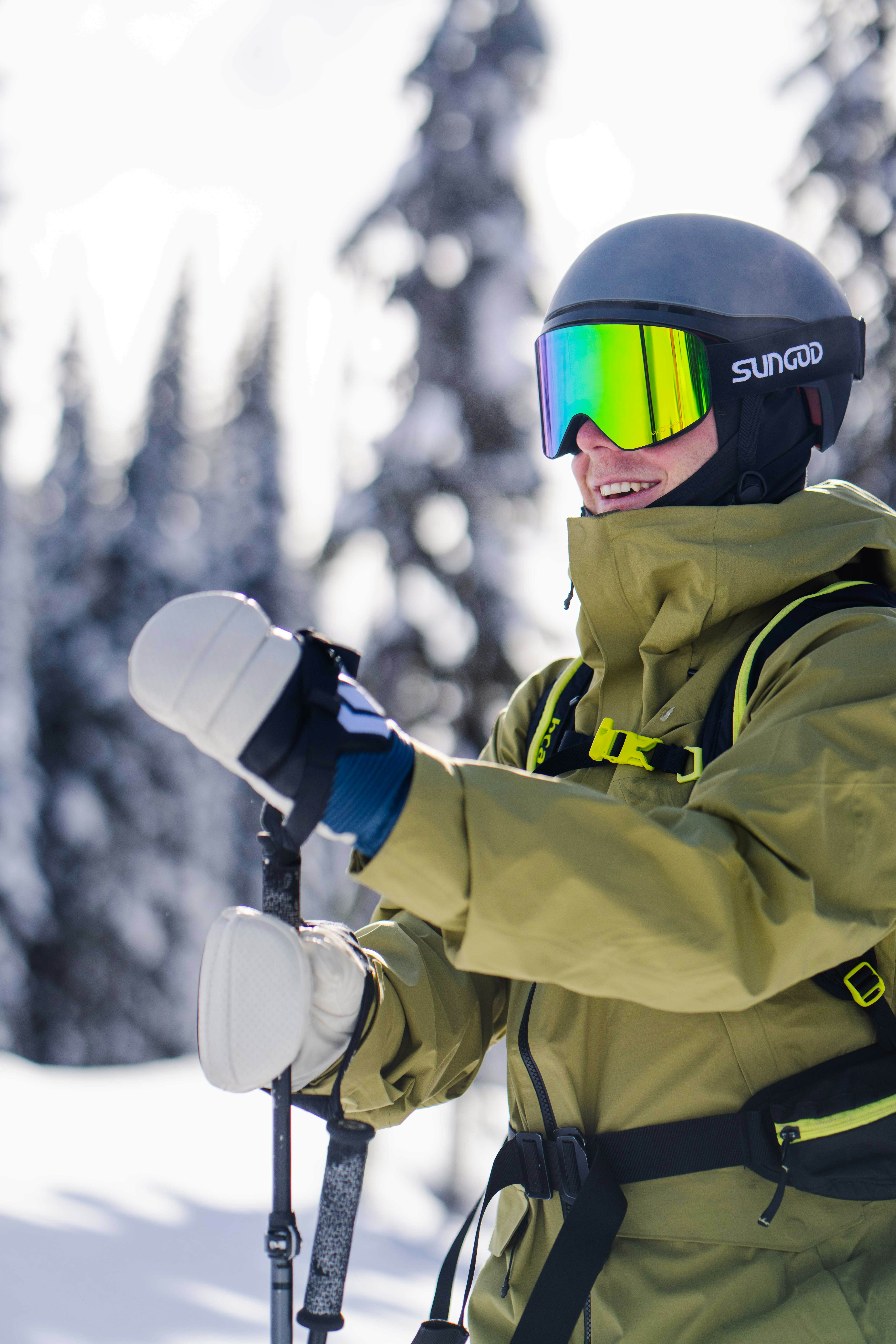 SunGod Vanguard ski goggles in Green