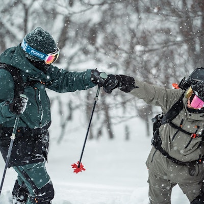 Don't miss out, the Limited Edition SunGod x @protectourwintersuk Goggle Strap is selling fast!⁠
⁠
The unique design reflects and champions the charity's work to protect the places we love from climate change - for everyone. ⁠
⁠
Design any pair of Vanguards or Snipers with a POW UK Strap for a £4 donation, and receive a matching microfibre. ⁠Plus we'll match the donation to double the impact!⁠
⁠
Shop now via the @we_are_sungod link in bio 👆️⁠
⁠
#seebetter