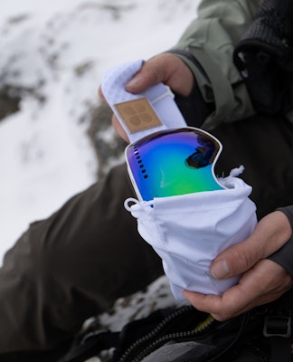 Snipers™. Our latest Snow Goggle. Built with a new effortless lens changing system and increased peripheral vision for the best view of the mountain. ⁠
⁠
Hit the link in our bio to shop. ⁠
⁠
#lifelooksbetter #adventureproof