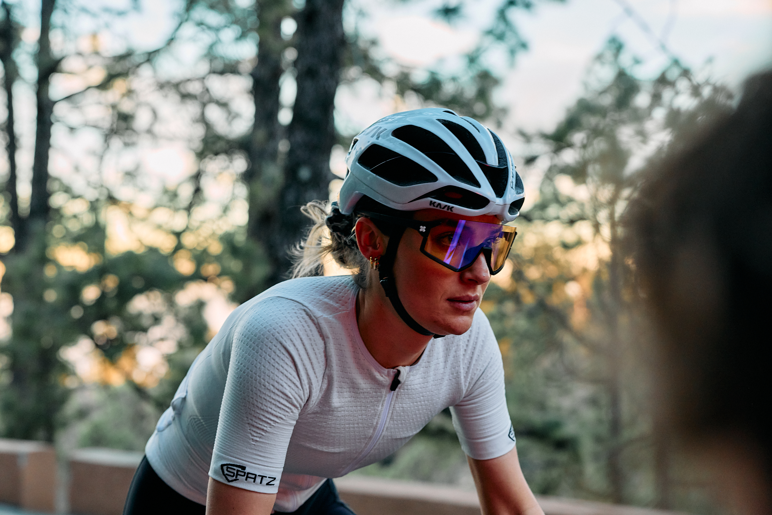 Female cyclist in SunGod