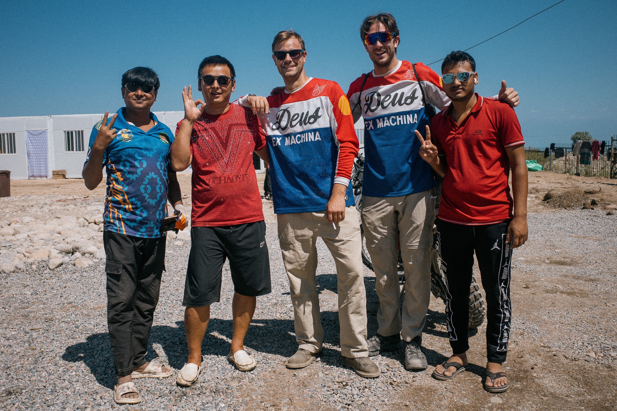 Shades of Love Charity in Krygstan