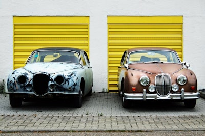 Parking and car valet service acacia firenze