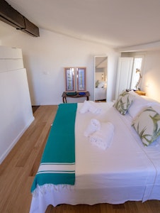 MELISSA accommodation acacia firenze