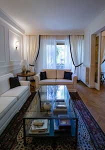 AZALEA accommodation acacia firenze