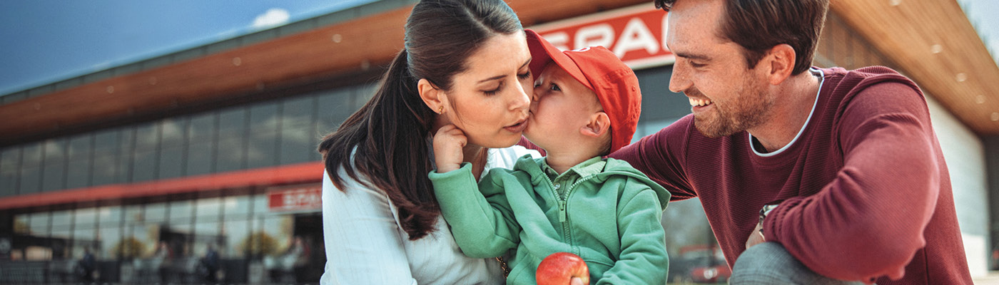 Obkroženi z ljubeznijo
