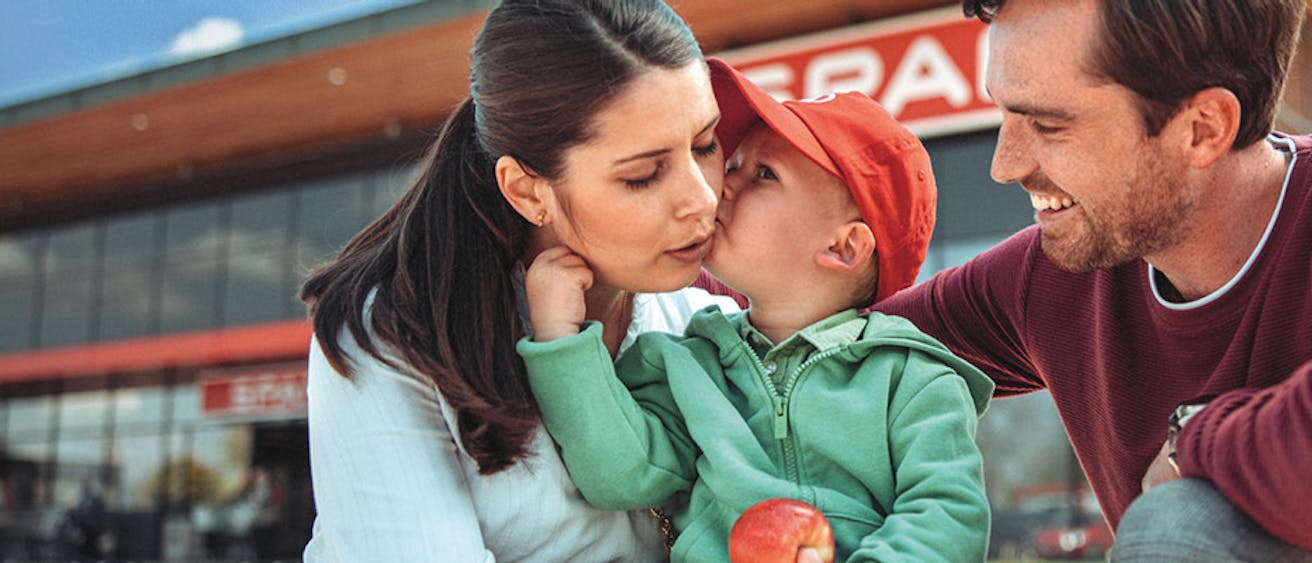 Obkroženi z ljubeznijo