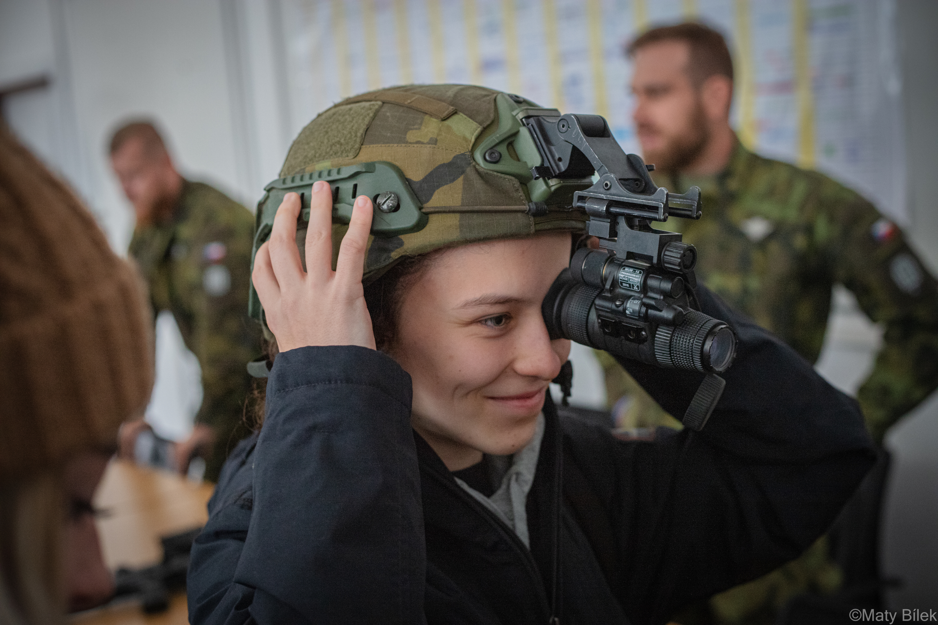 Studenti SŠT Most na základně 41. mechanizovaného praporu v Žatci, foto: Maty Bílek