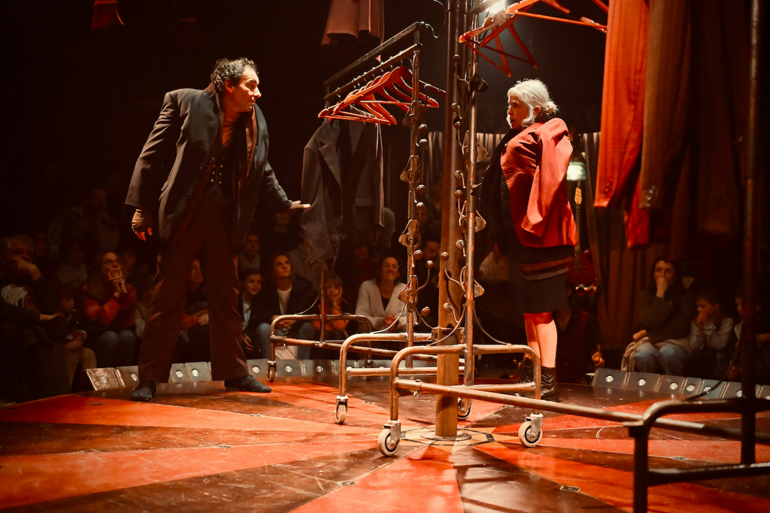 Bêtes de foire: Décrochez-moi-ça, foto: František Ortmann