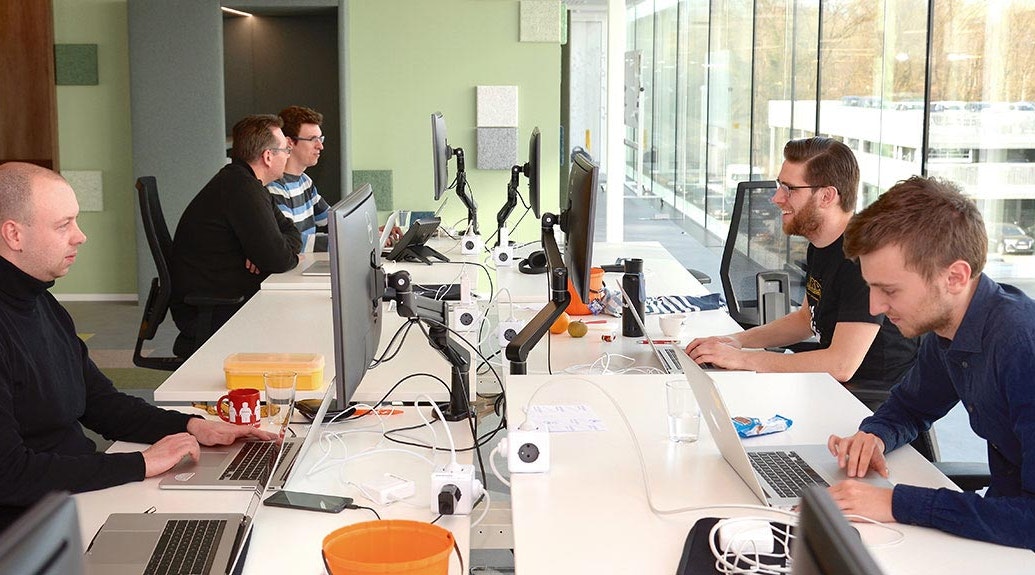 full-stack developers aan het werk bij ACA