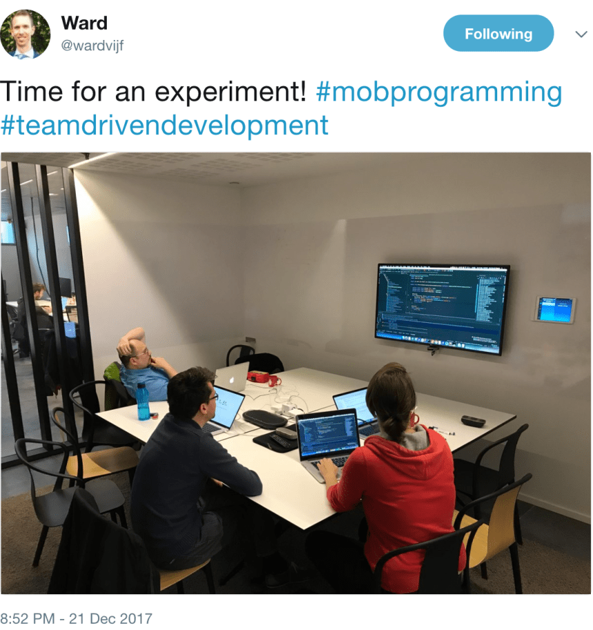 Team aan het programmeren #mobprogramming #teamdrivendevelopment