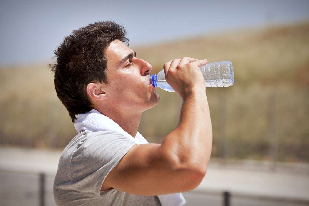 தண்ணீர் குடிப்பதில் இத்தனை இருக்கிறதா?!