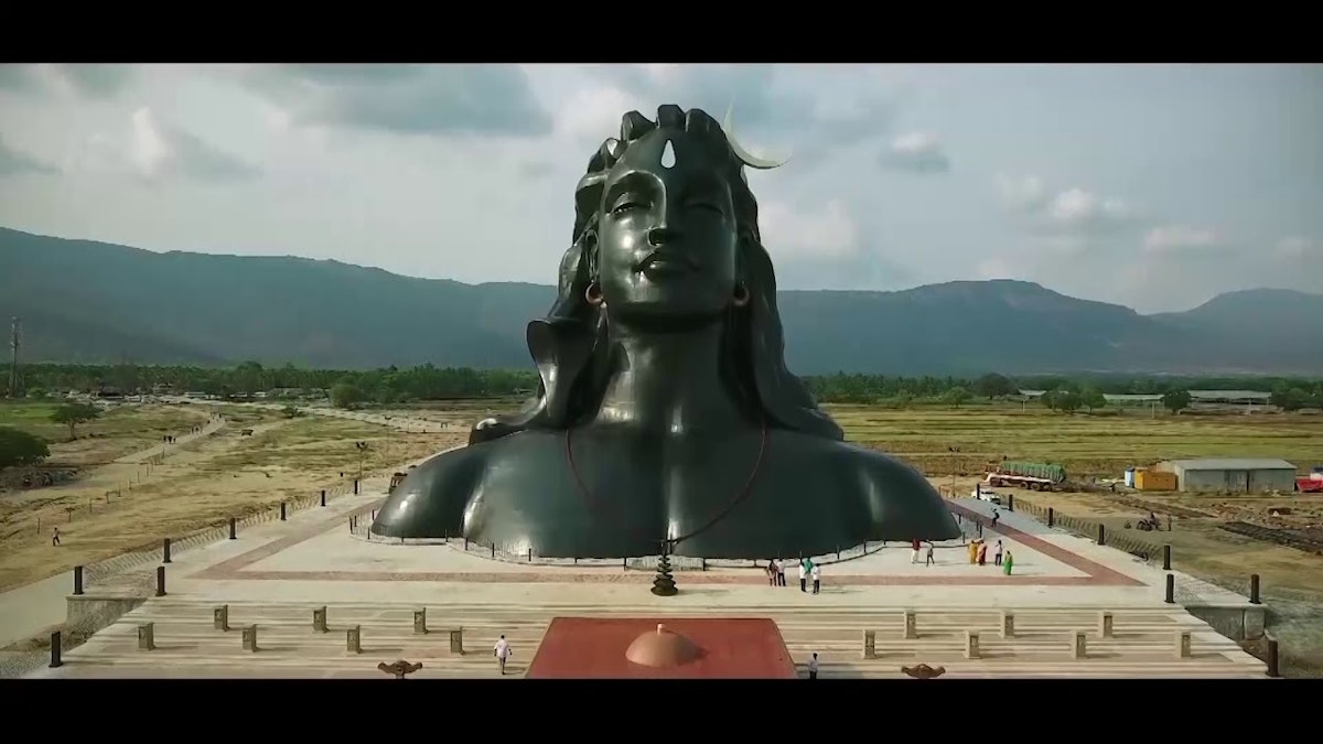 ಈಶ ಯೋಗ ಕೇಂದ್ರ (Isha Yoga Center)