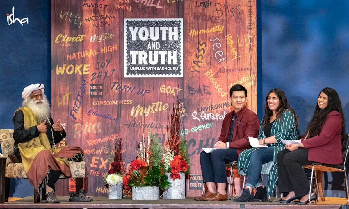 Sadhguru at University of Toronto Youth and Truth