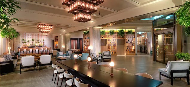 Hotel | Runway East