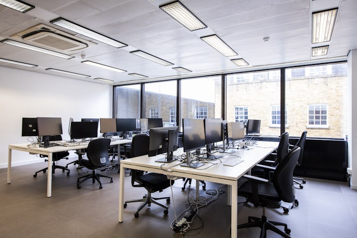 Borough Market 12 Person Office | Runway East