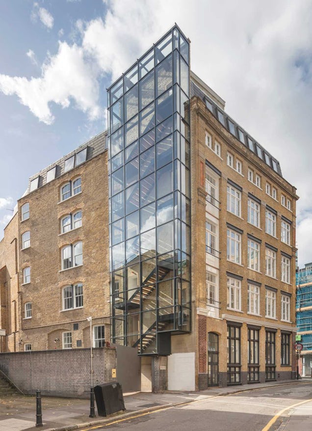 Shoreditch | Runway East