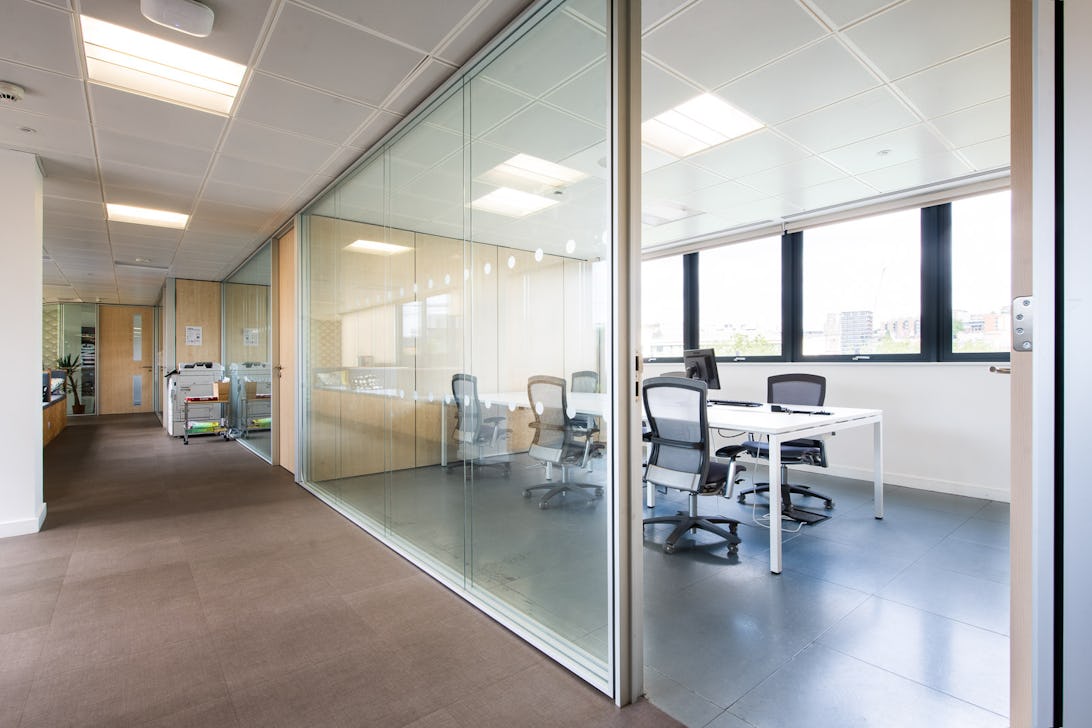 Bristol Bridge 6 Person Office | Runway East