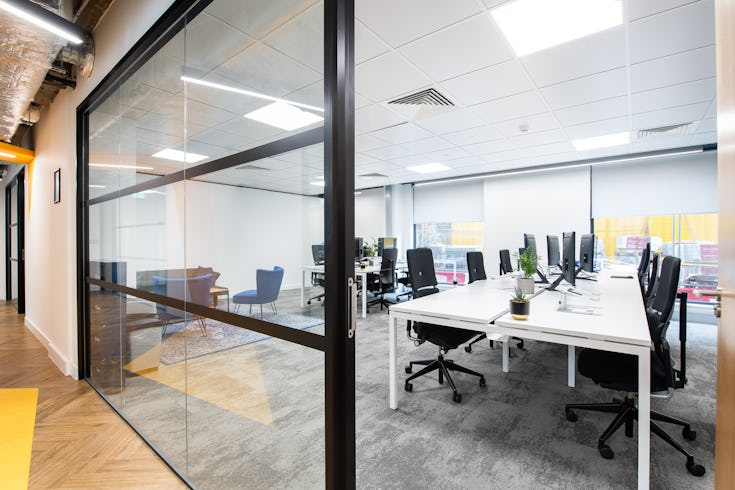 Temple Meads 12 Person Office | Runway East