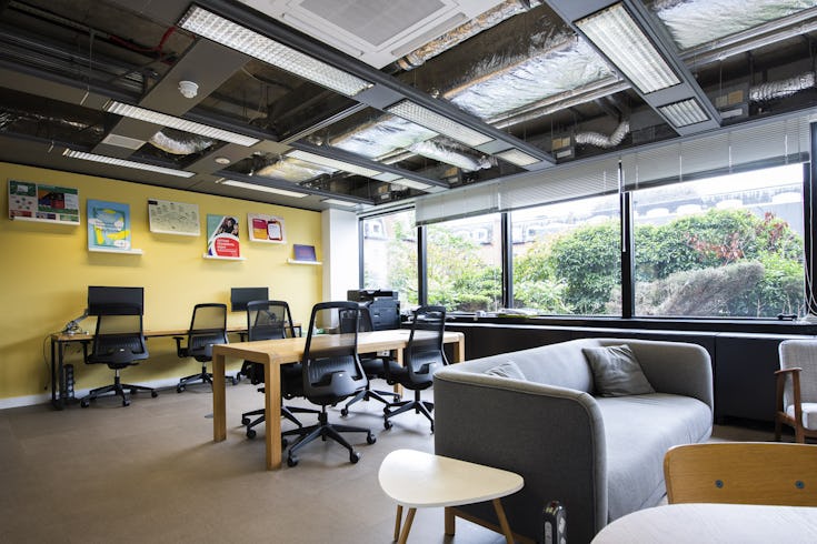 Borough Market 12 Person Office | Runway East
