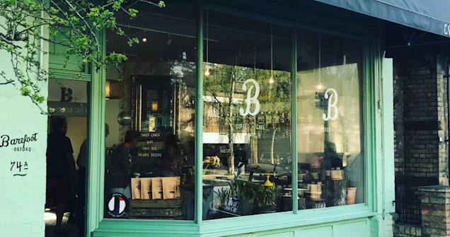 https://www.datocms-assets.com/46385/1675789084-barefoot-bakery-oxford.png?auto=format&fit=max&q=50&w=636