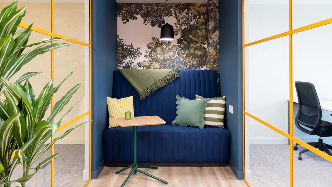 https://www.datocms-assets.com/46385/1745501962-bath-breakout-space.jpg?auto=format&fit=max&q=50&w=1092