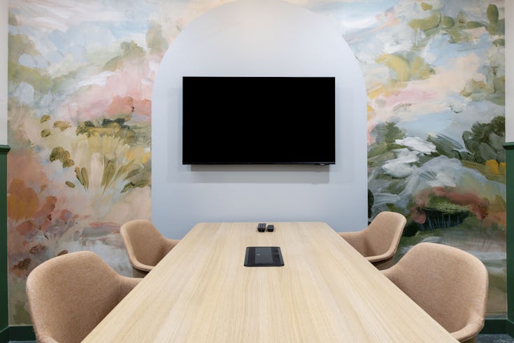 https://www.datocms-assets.com/46385/1747648030-holburne-ba-3f-01.jpg?auto=format&fit=max&q=50&w=735