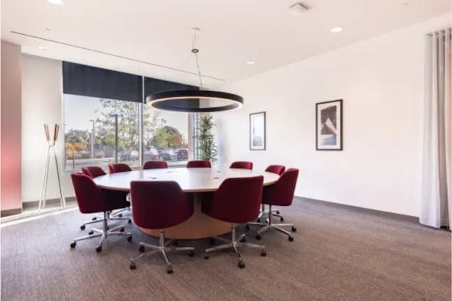 Regus Woburn Place Meeting Room