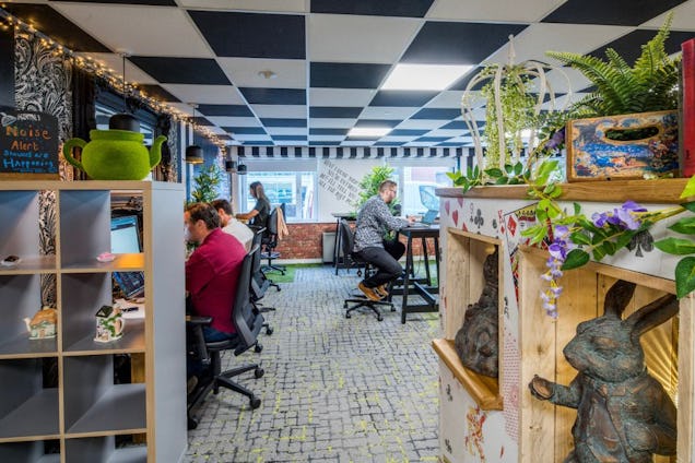 DeskLodge House Bristol Coworking Space