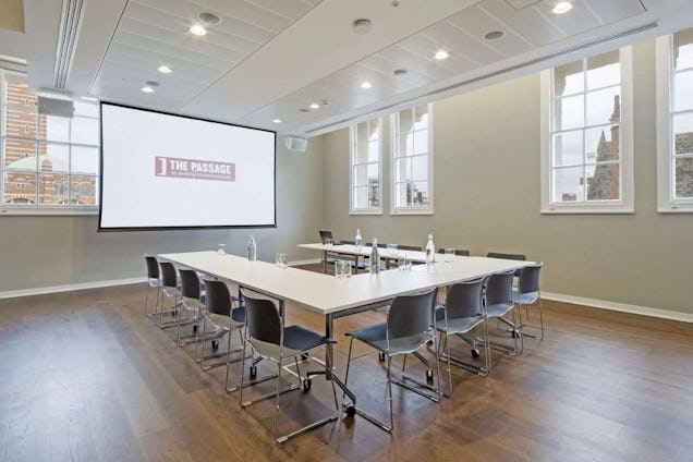 Cathedral View Meeting Room