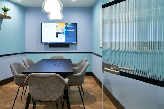 Work.Life Liverpool Street Meeting Room