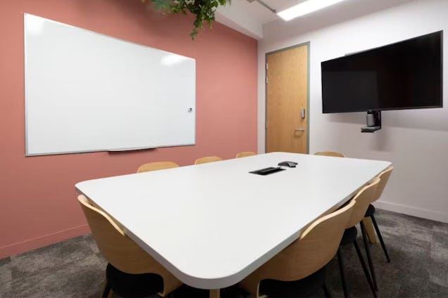 Runway East Shoreditch - Vera Meeting Room