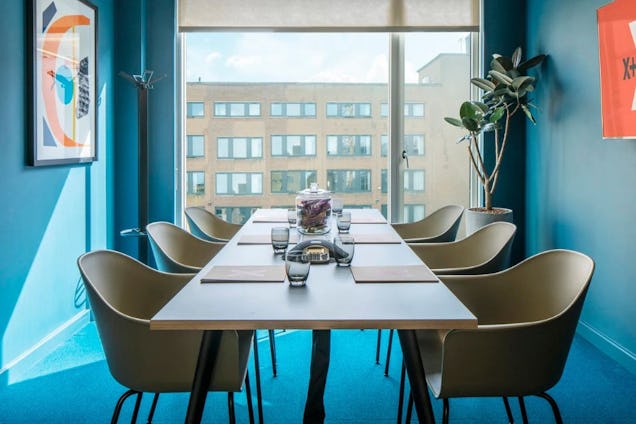 x+why Whitechapel Meeting Room