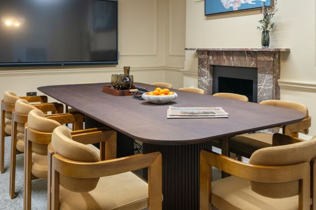 Elmtree by Spacemade - Meeting Room