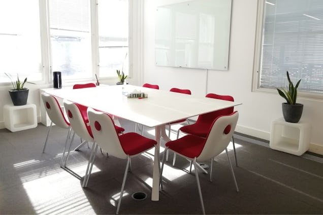 eOffice Fitzrovia - Meeting Room
