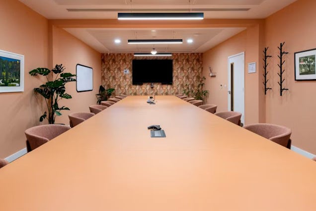 Runway East Bloomsbury Conference Room