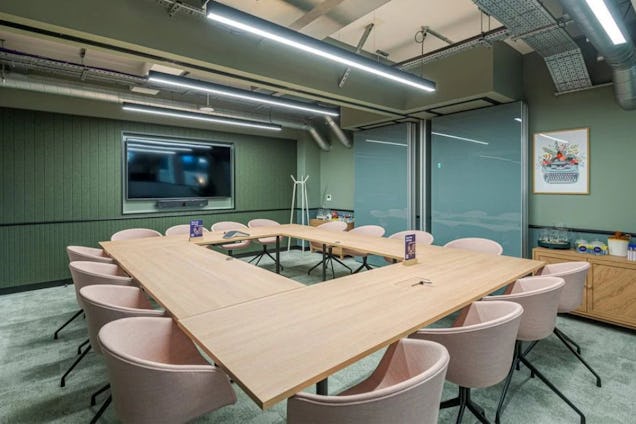 Work.Life Borough Meeting Room