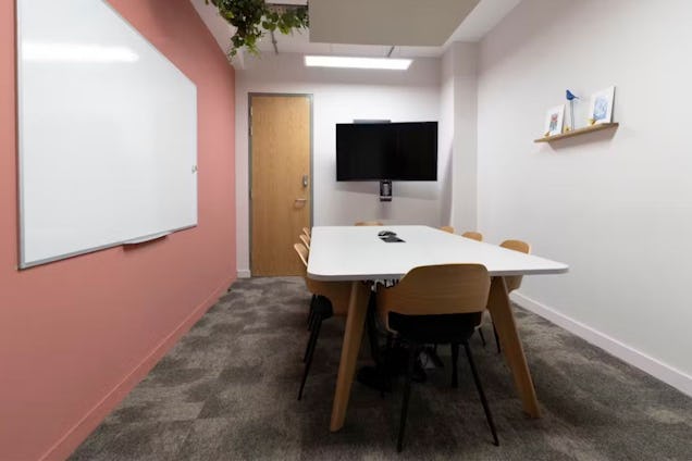 Runway East Shoreditch - Vera Meeting Room