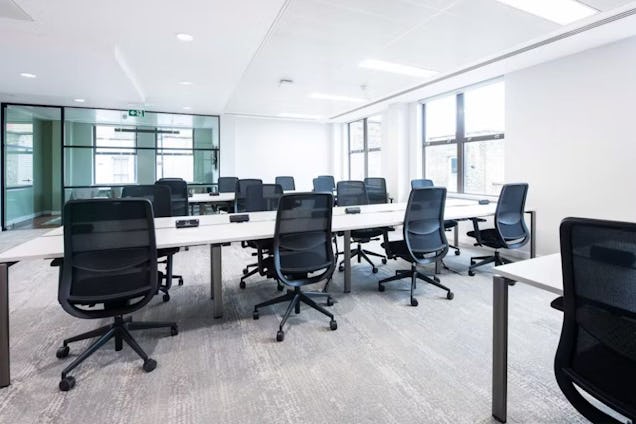 Runway East Bloomsbury Office Space and Self-contained Meeting Room