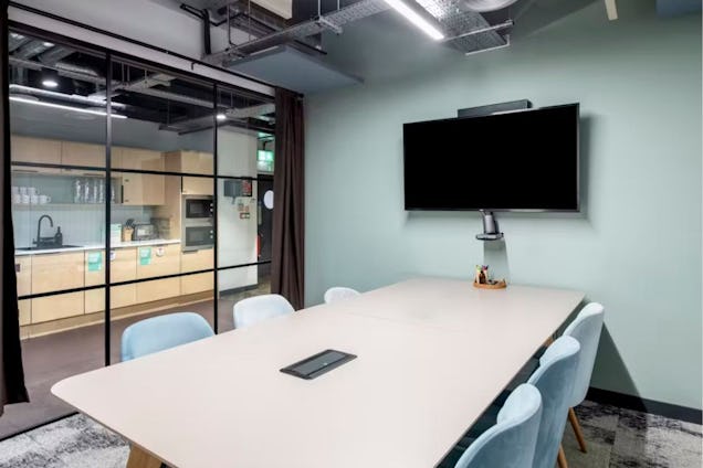 Runway East London Bridge - Wolff Meeting Room