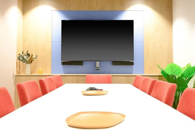 Runway East Birmingham - Bournville Meeting Room