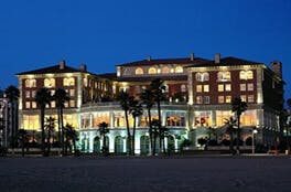 Hotel Casa Del Mar