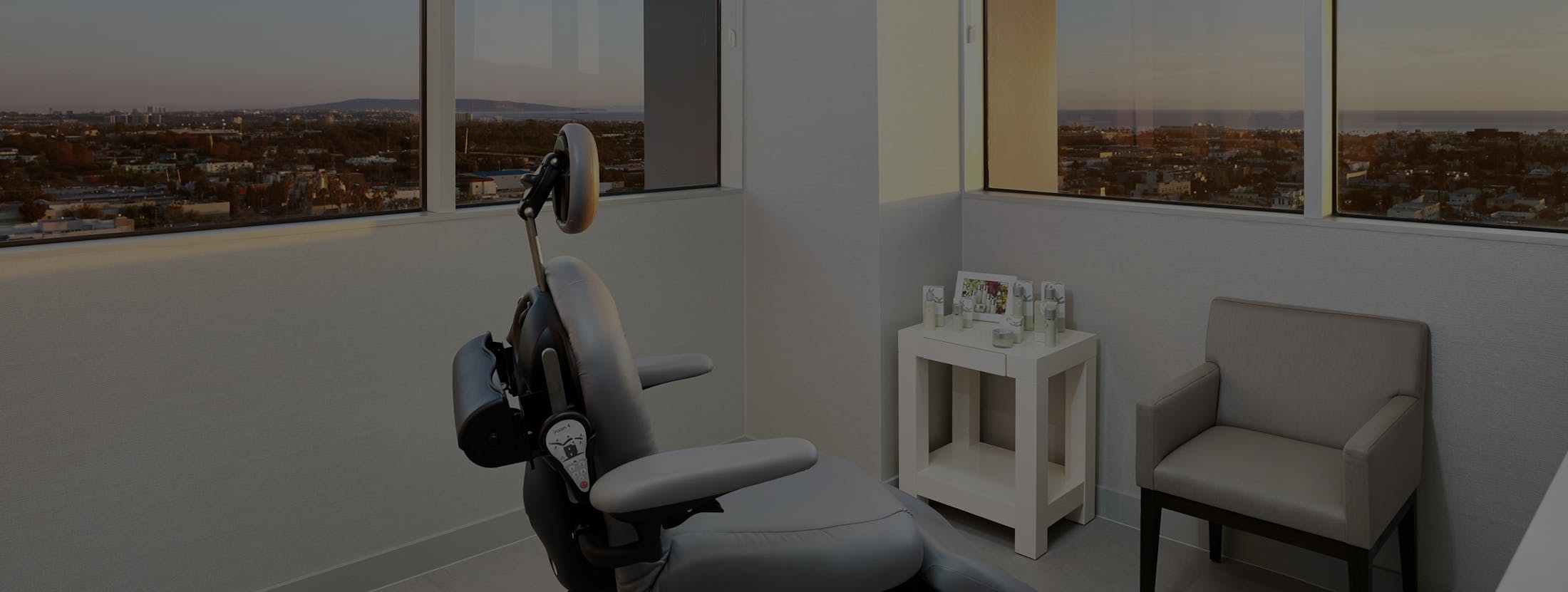 Schedule a consultation with Dr. Grossman