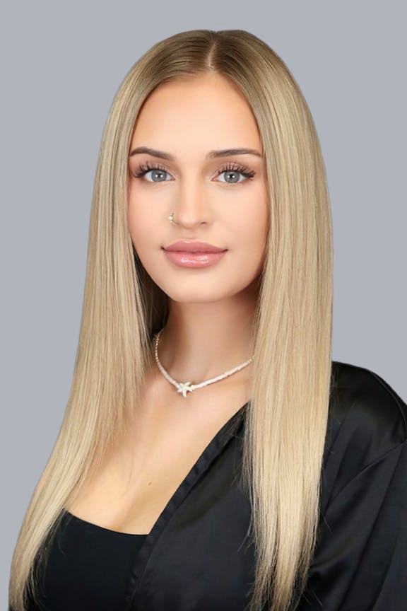 Olivia Owen, Aesthetic Patient Concierge
