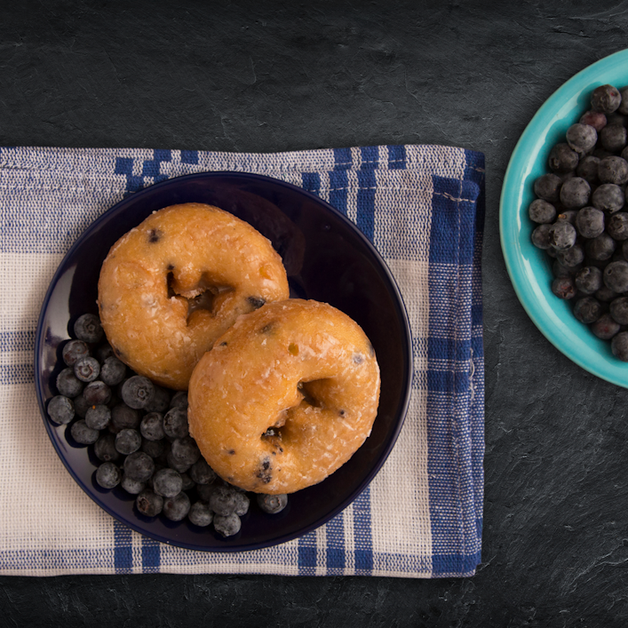 Donuts mit Blaubeeren
