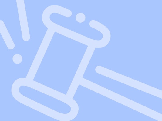 Iconographie d'un marteau sur fond bleu