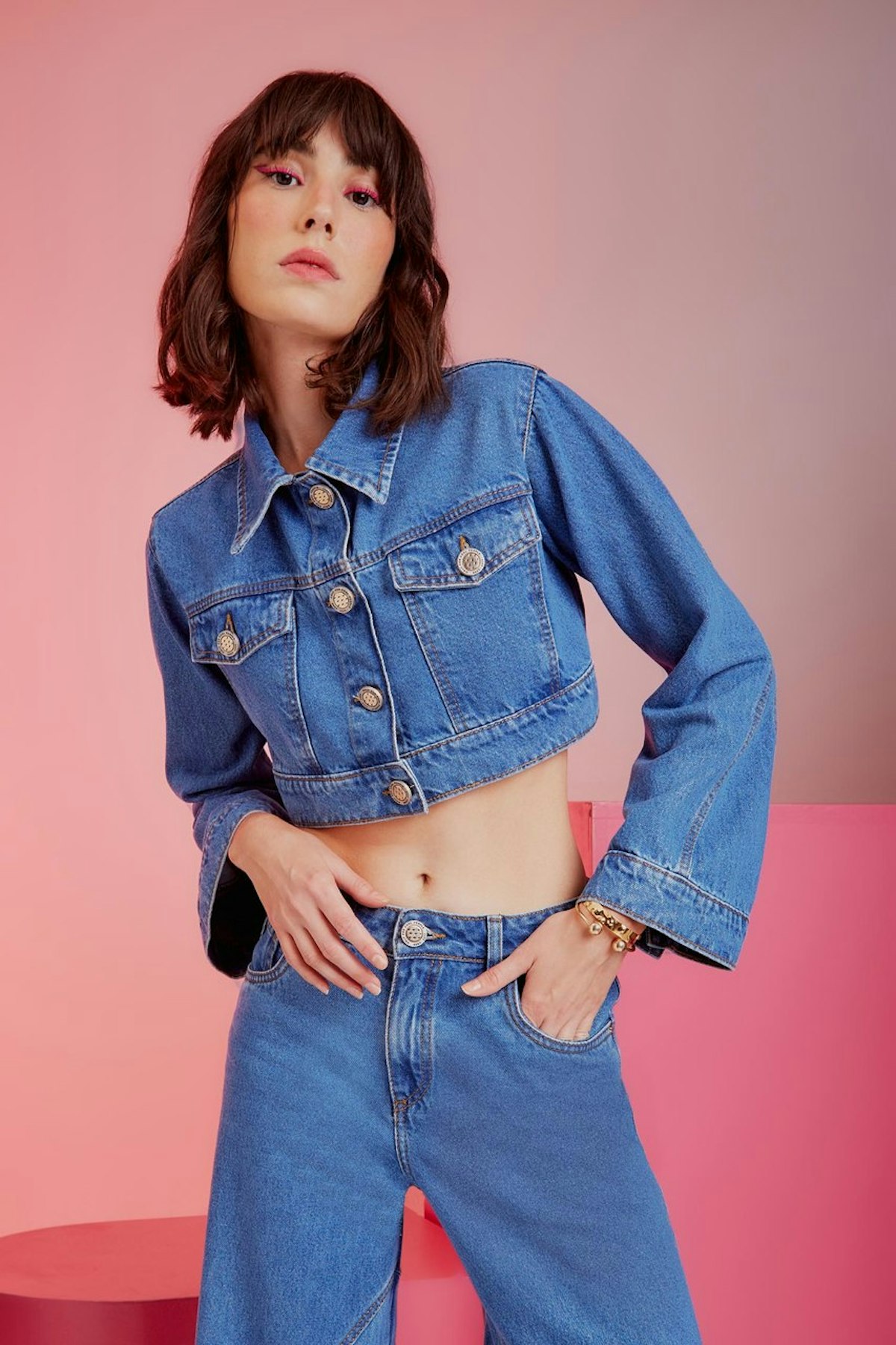 "All Jeans" Saiba como investir na tendência que invadirá 2023