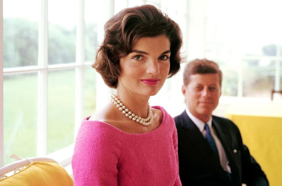 Jackie Kennedy saiba como ela decorava a Casa Branca no Natal