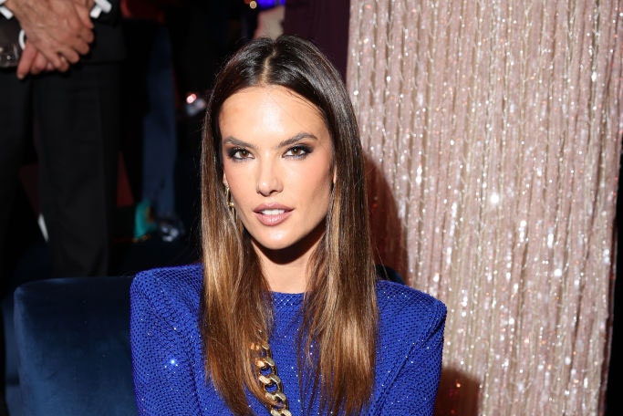 Alessandra Ambrosio tem apartamento com decoração chique em NY
