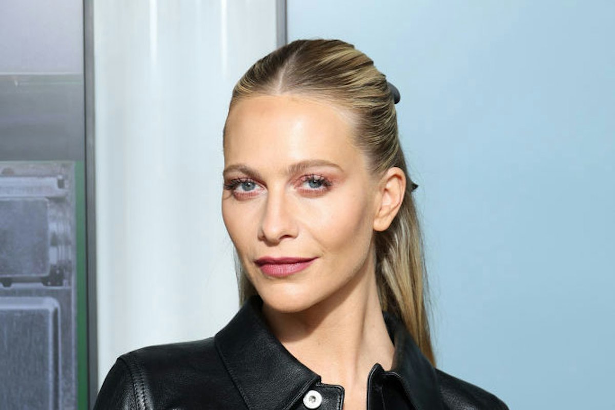 Poppy Delevingne está namorando poderoso membro da realeza