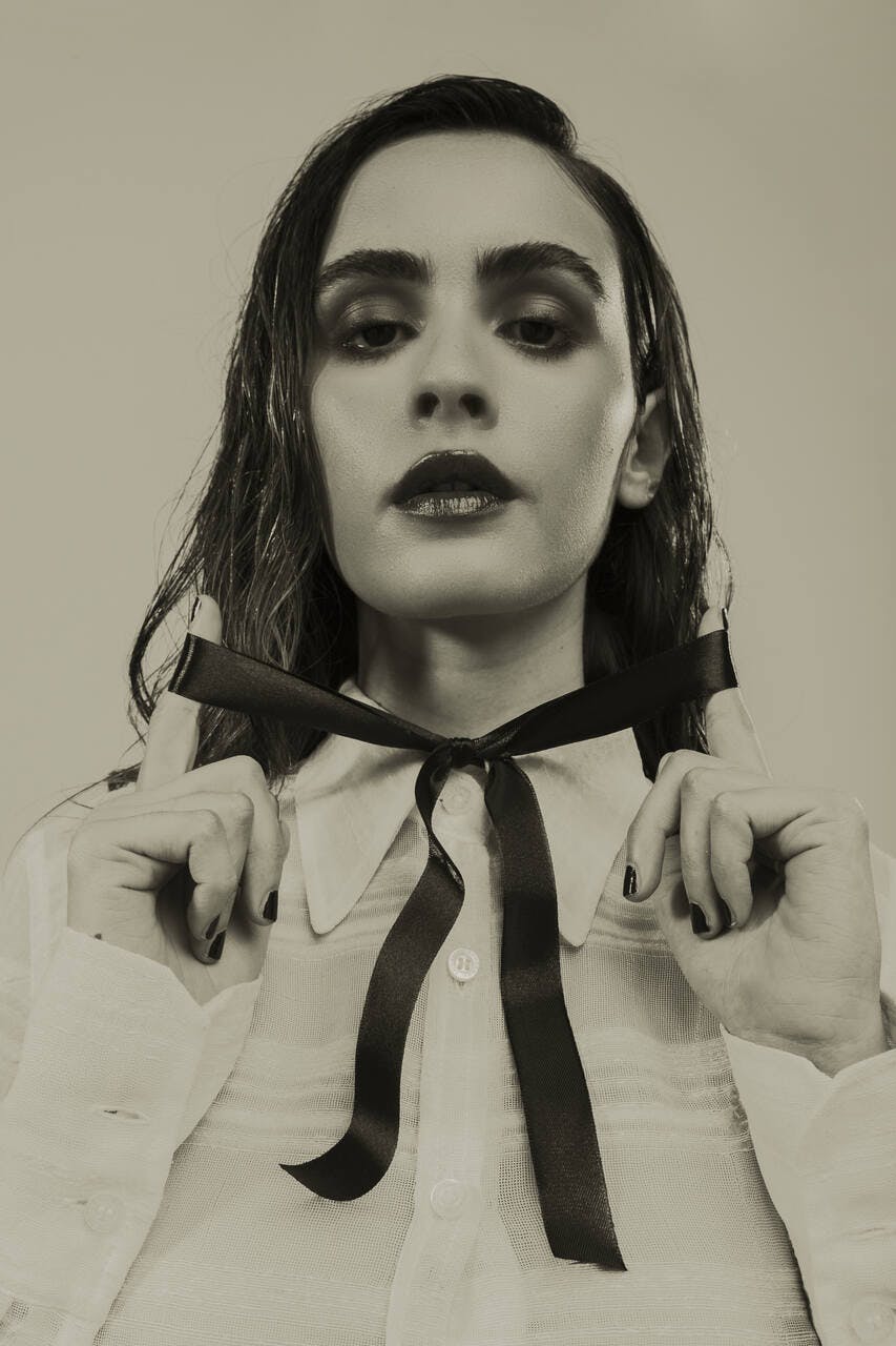 Valentina Herszage: “Gosto de viver o estado de paixão”